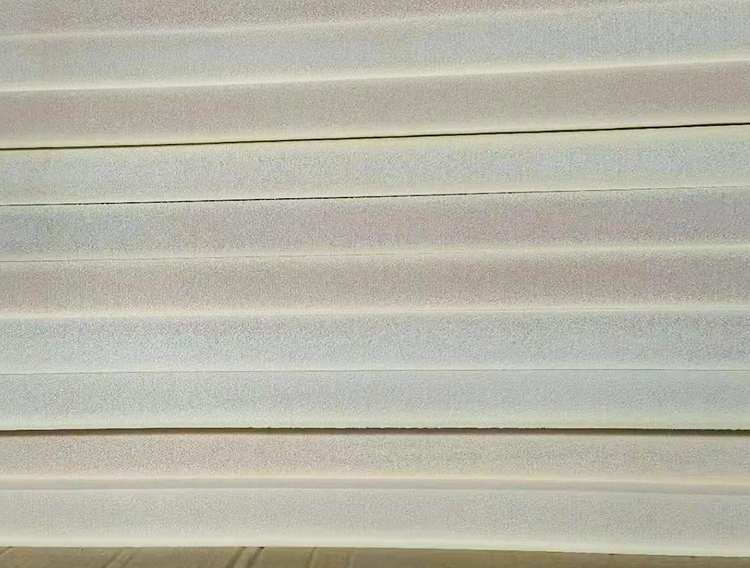 结构型泡沫浮力材料